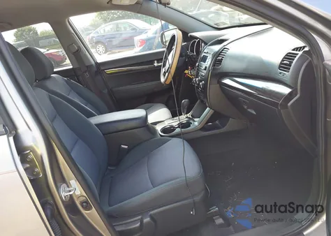 2012 Kia Sorento Lx V6 из США, поврежденный, VIN 5XYKT3A26CG261696